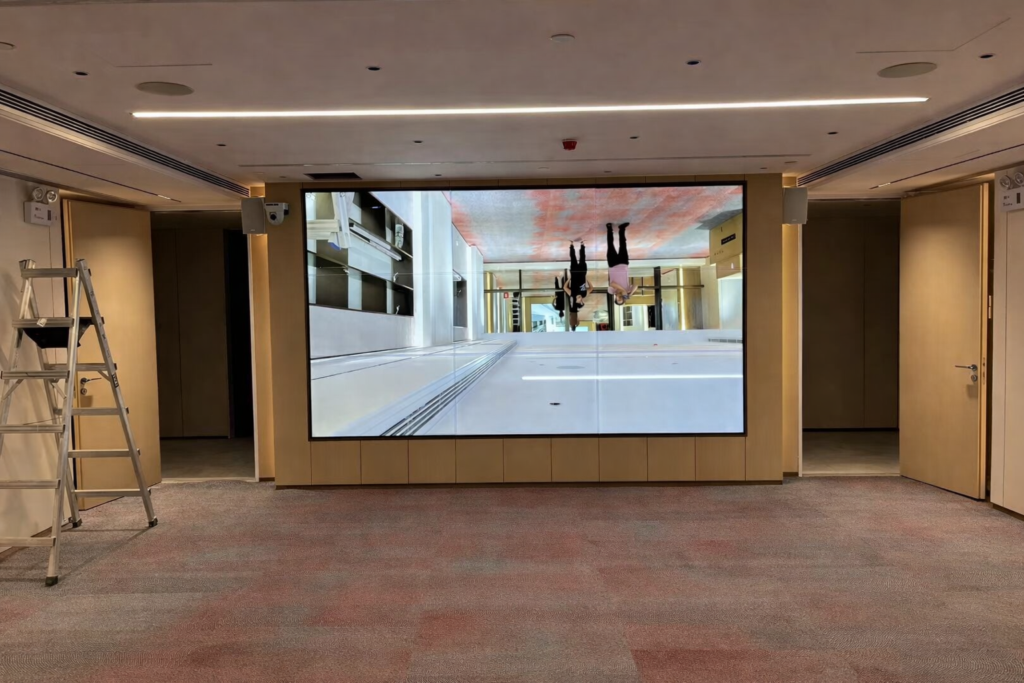 LCD DID video wall panel installation
